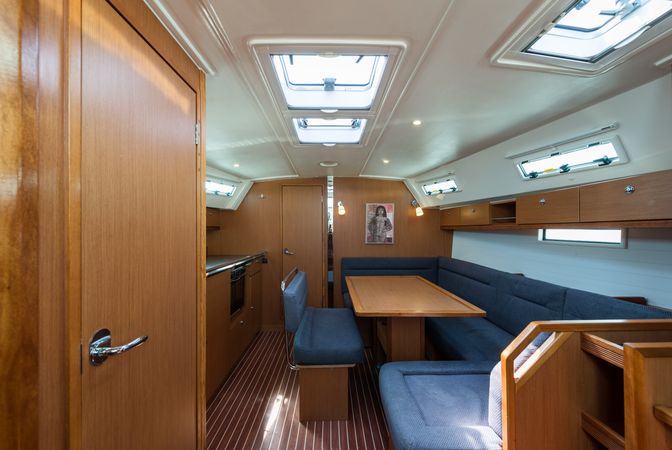 Bavaria Cruiser 40 | Deneb