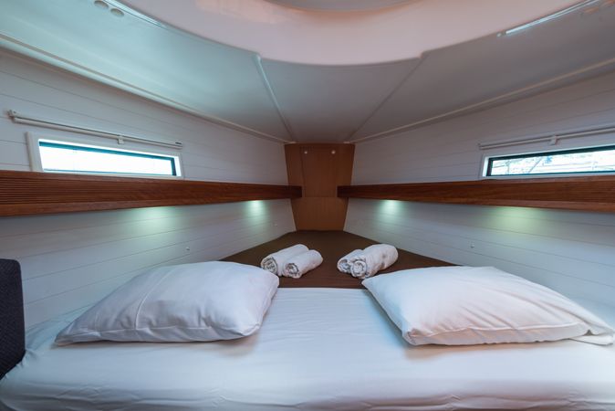 Bavaria Cruiser 40 | Deneb