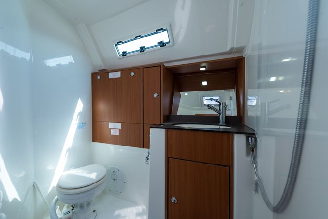 Bavaria Cruiser 40 | Deneb