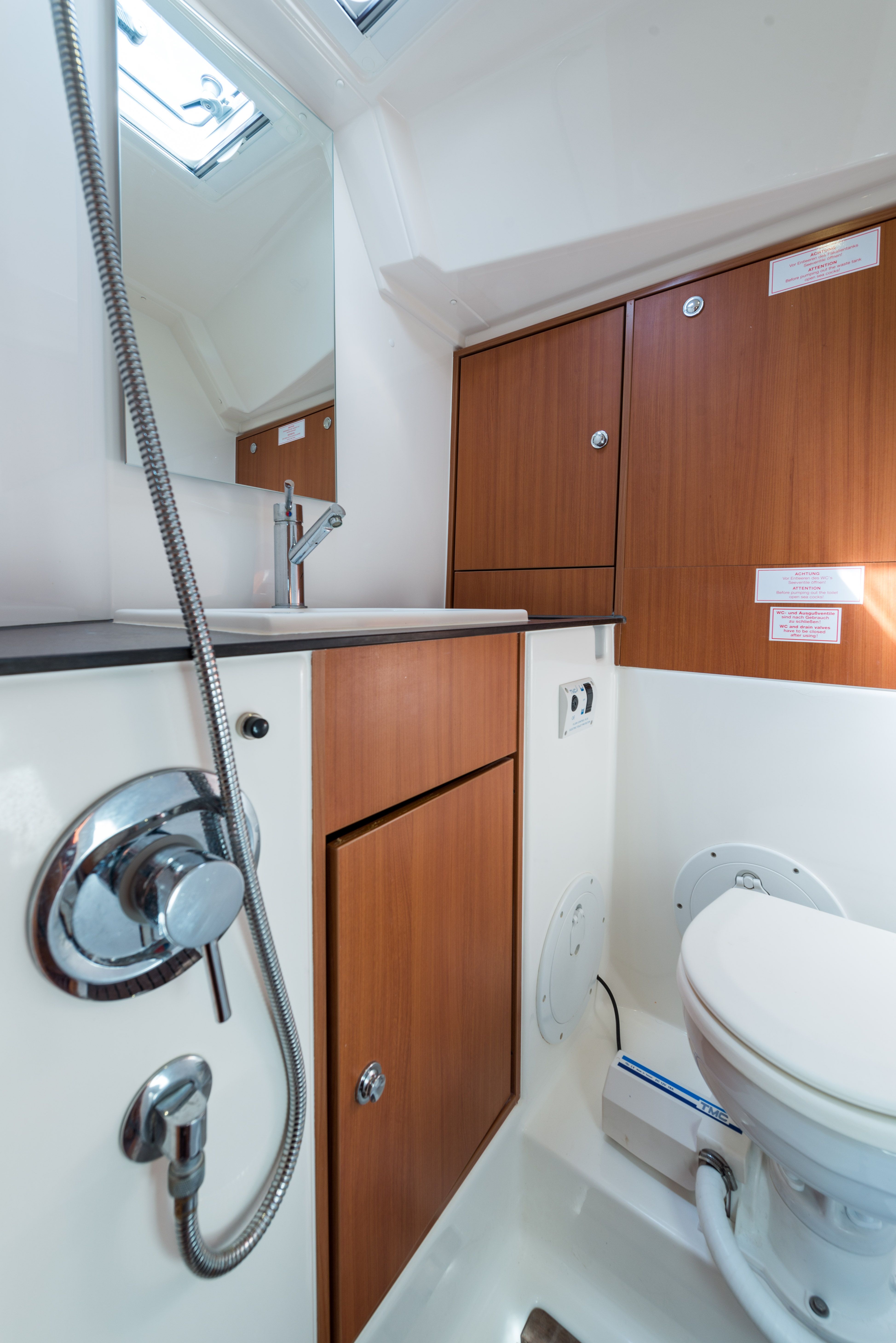 Bavaria Cruiser 40 | Deneb