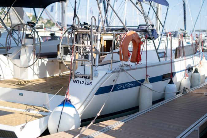 Bavaria Cruiser 40 | Deneb