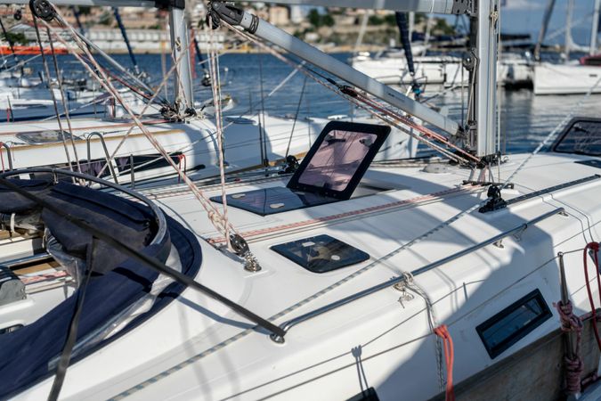 Bavaria Cruiser 40 | Deneb