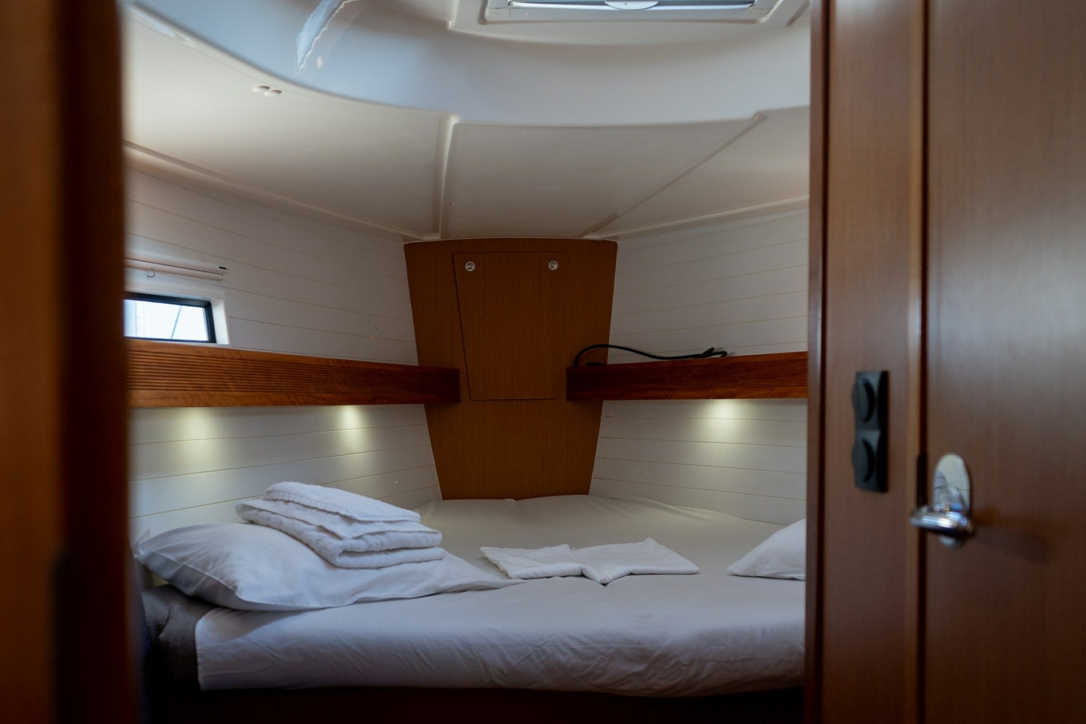Bavaria Cruiser 40 | Deneb
