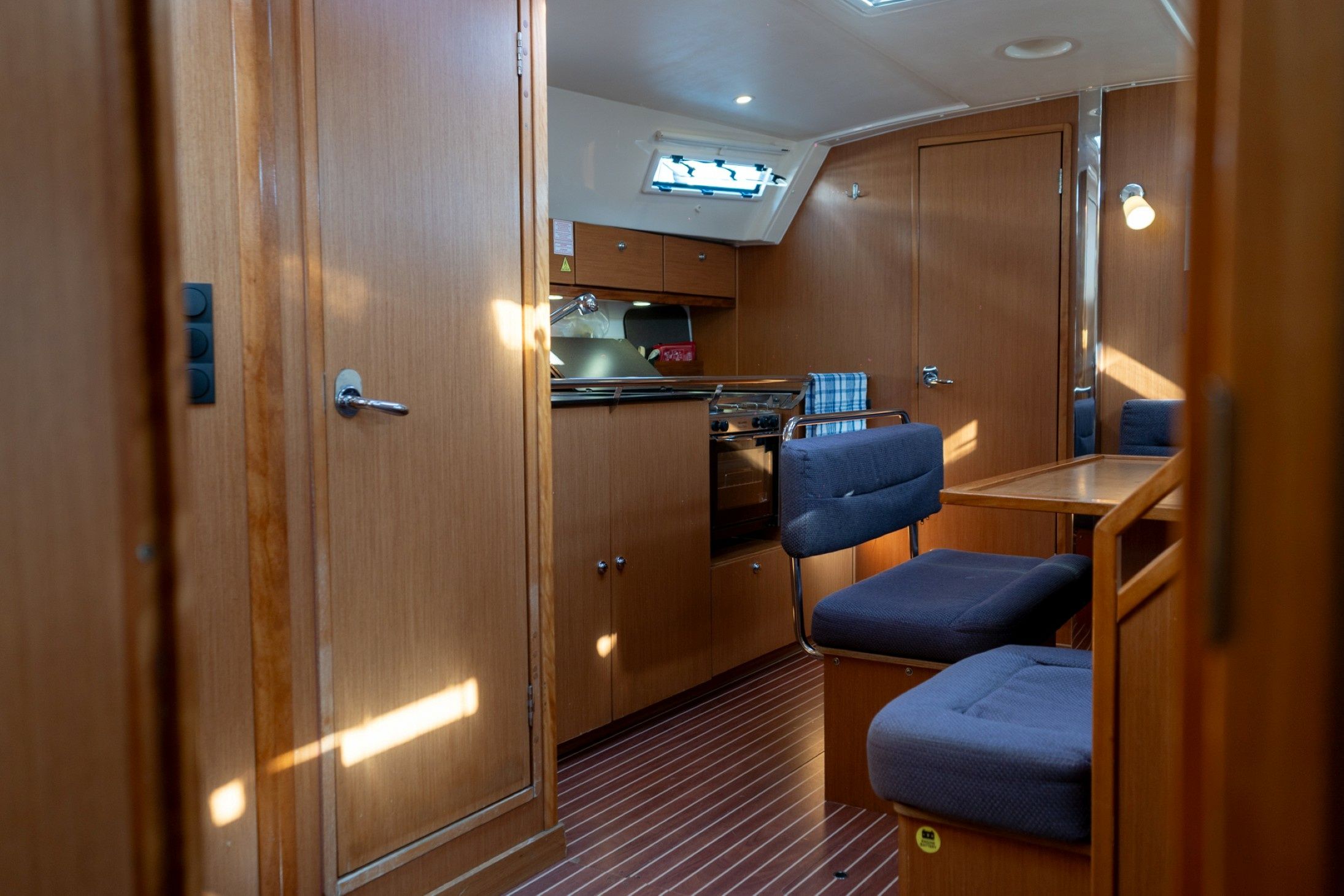 Bavaria Cruiser 40 | Deneb