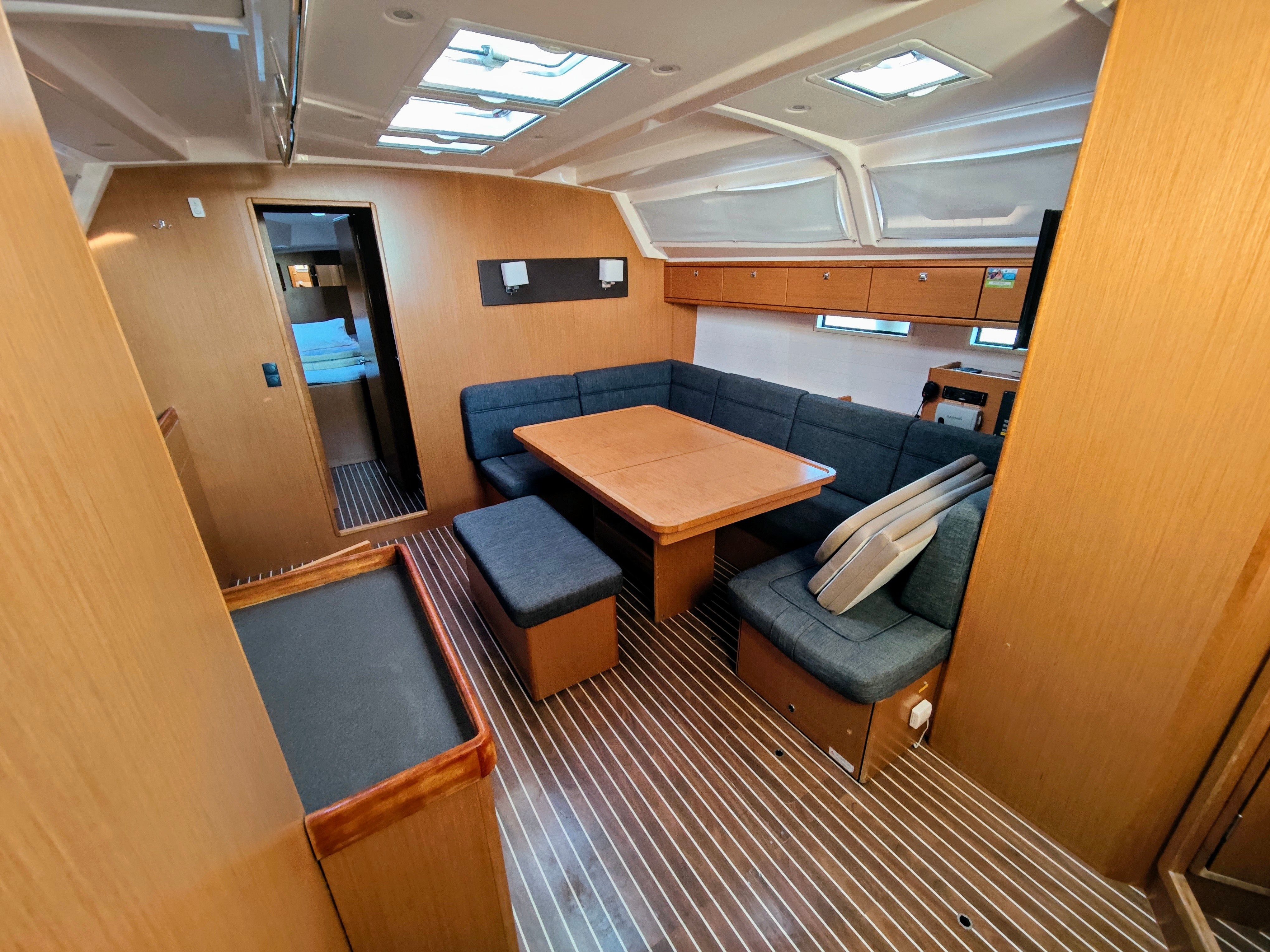 Bavaria Cruiser 46 | Hugo