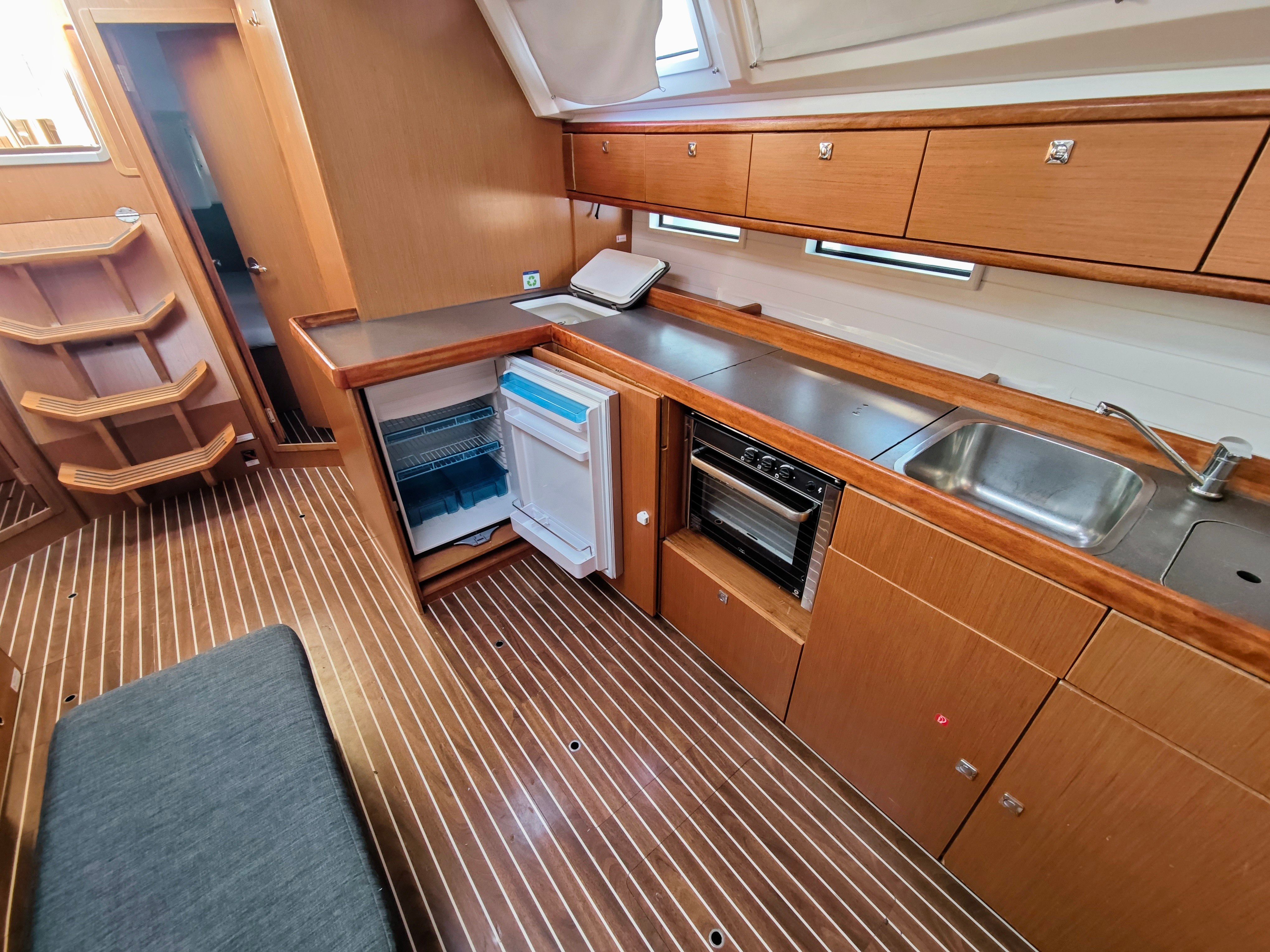 Bavaria Cruiser 46 | Hugo