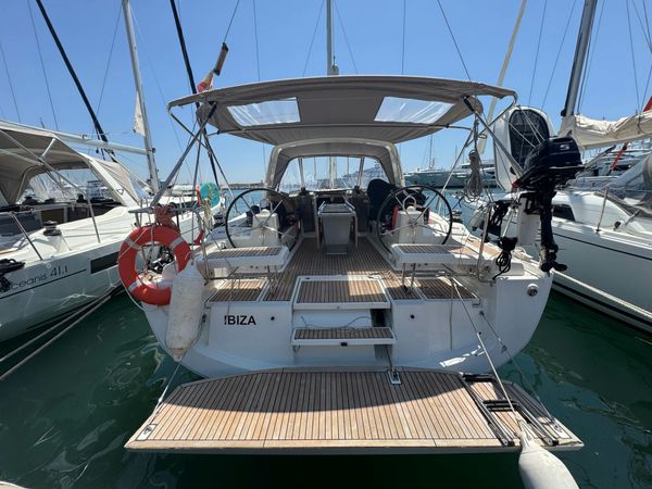 Beneteau Oceanis 41.1 | Ibiza