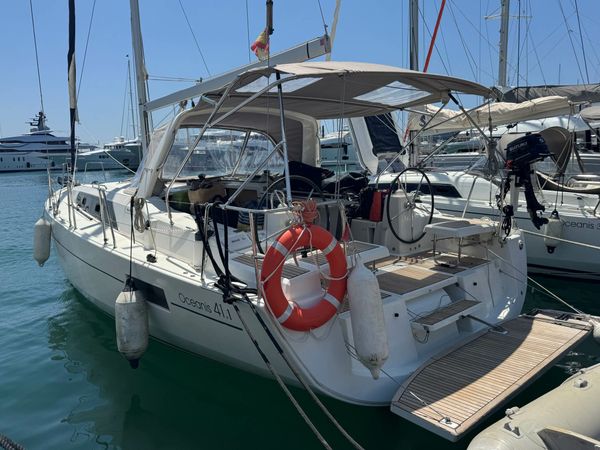 Beneteau Oceanis 41.1 | Ibiza