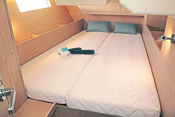 Beneteau Oceanis 41.1 | Under Pressure