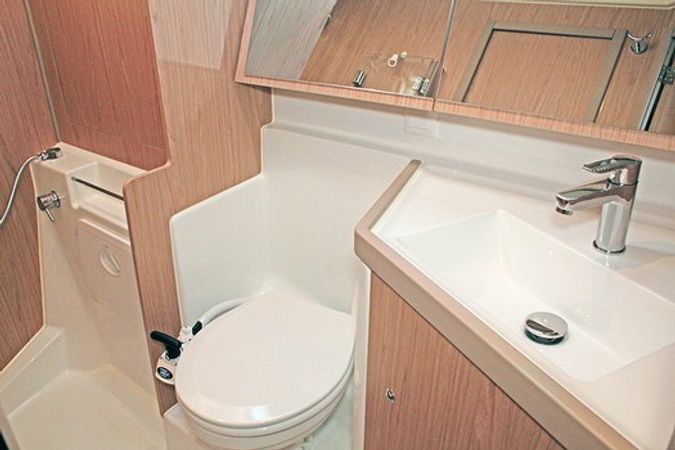 Beneteau Oceanis 41.1 | Under Pressure