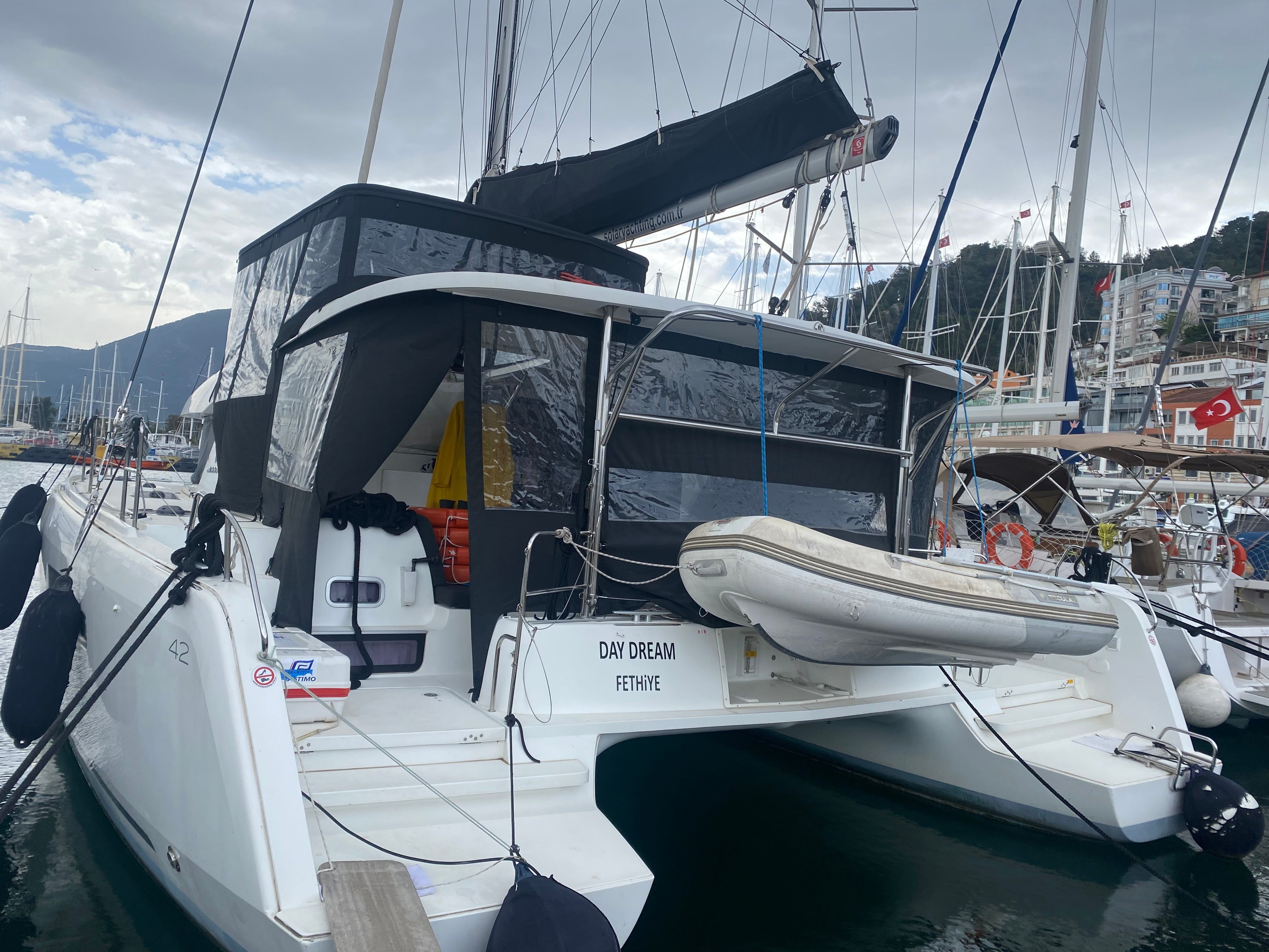 Lagoon 42 | Day Dream