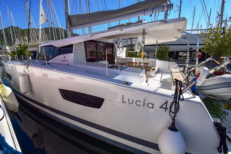 Fountaine Pajot Lucia 40 | Coco D