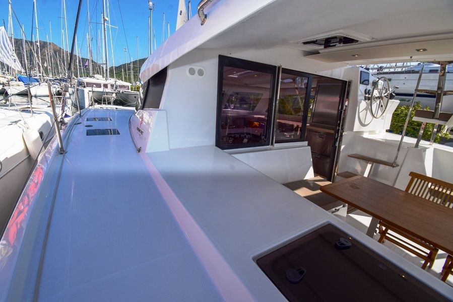 Fountaine Pajot Lucia 40 | Coco D