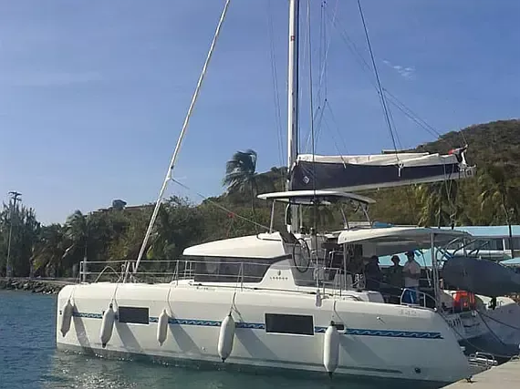 Lagoon 42 | Utopia