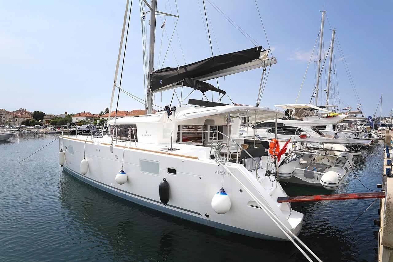 Lagoon 450 F | Sunce