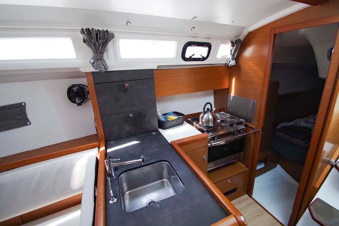 Jeanneau Sun Odyssey 349 | Castor