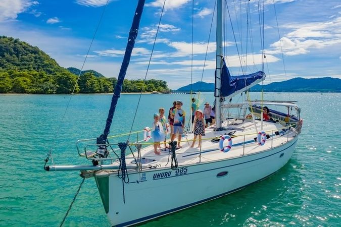 Bavaria Cruiser 46 | Uhuru