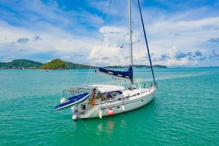 Bavaria Cruiser 46 | Uhuru