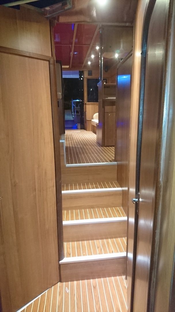 Wave Runner 50 | Blue Diamond