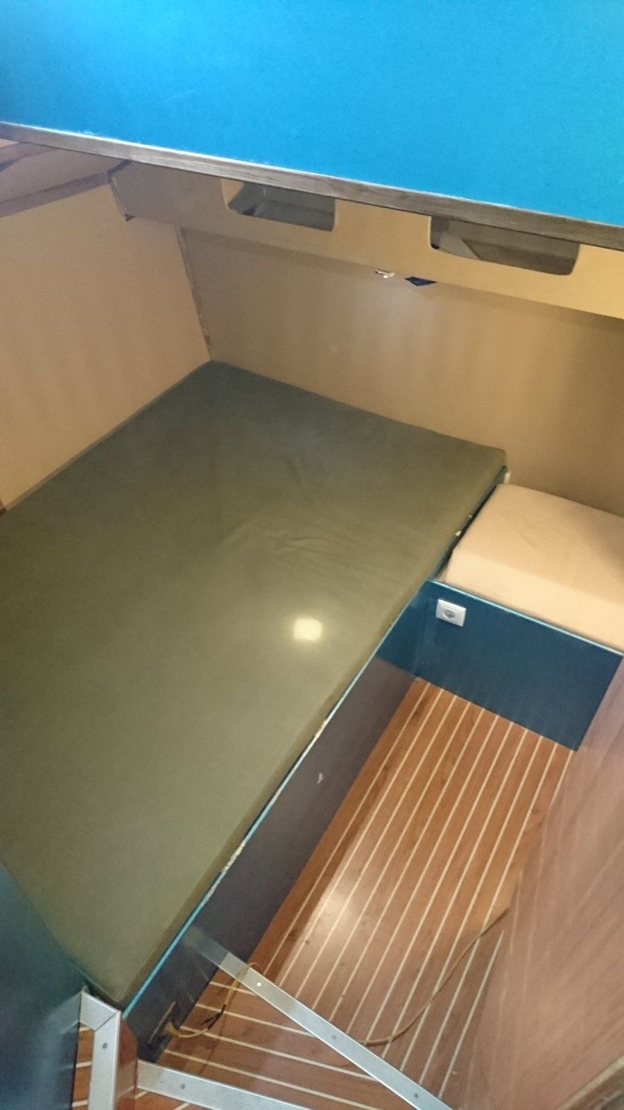 Wave Runner 50 | Blue Diamond