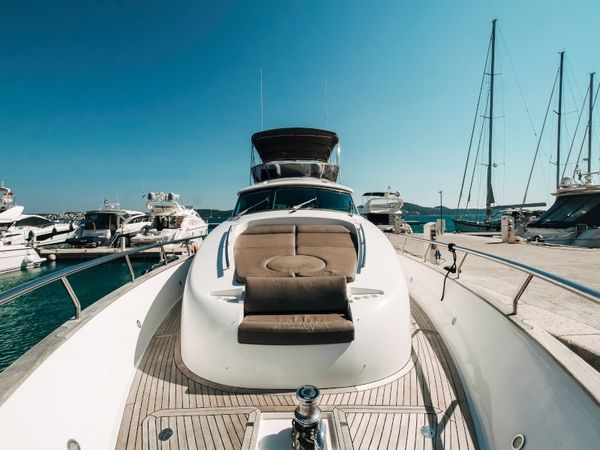 Elegance 60 | Lifestyle 1