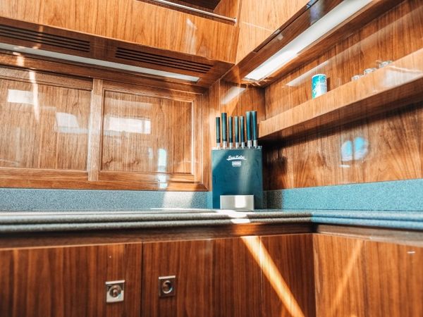 Elegance 60 | Lifestyle 1