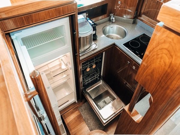 Elegance 60 | Lifestyle 1