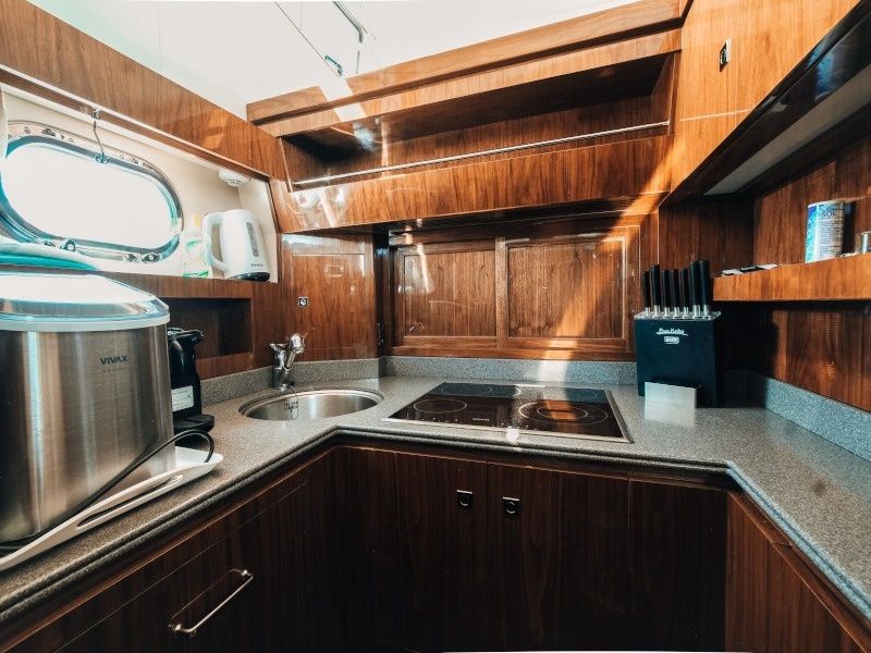 Elegance 60 | Lifestyle 1