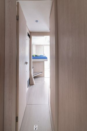 Leopard 58 | Between