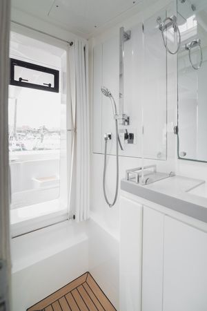 Leopard 58 | Between