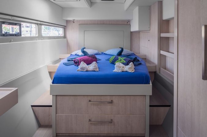 Leopard 58 | Between