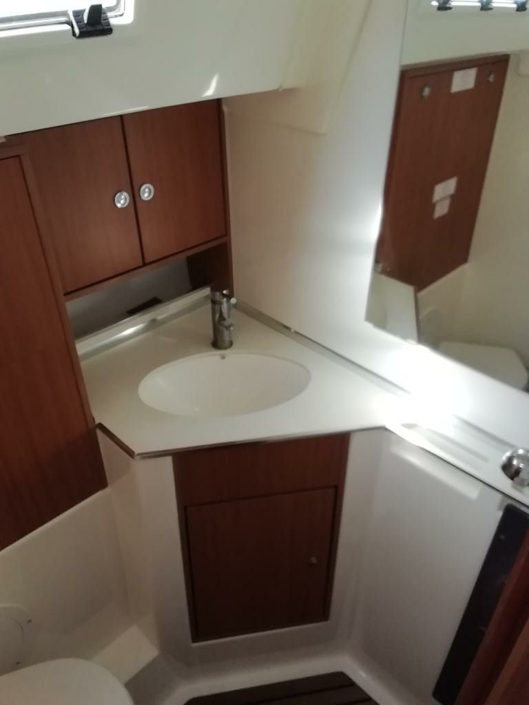 Bavaria Cruiser 45 | Bimba Matta