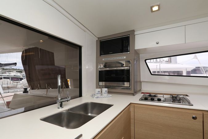 Bali 4.5 | Pandora 5