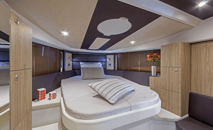 Cranchi M44 | Medusa