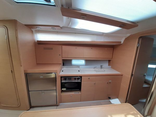 Dufour 390 | Inycum
