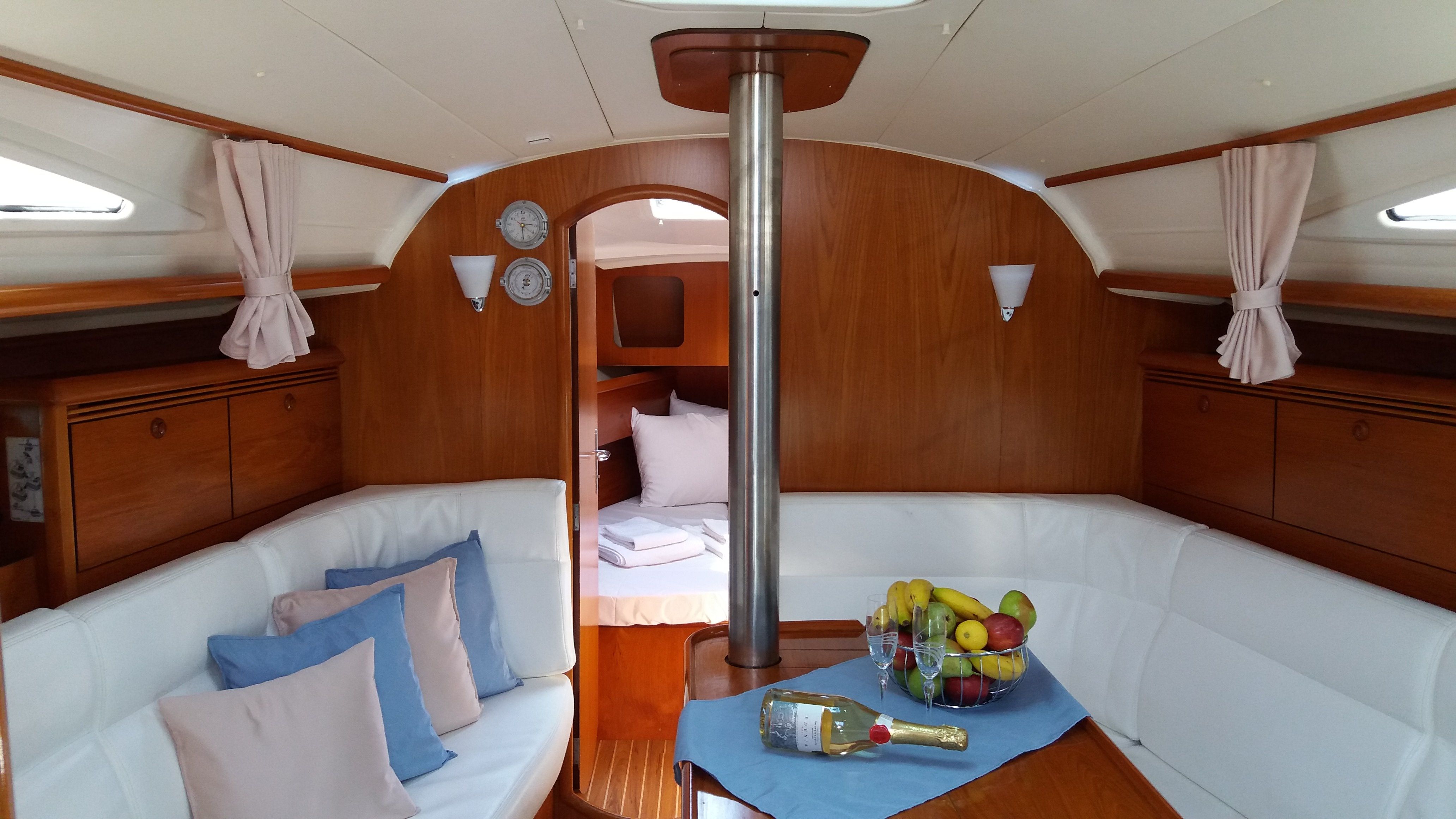 Jeanneau Sun Odyssey 35 | Kama