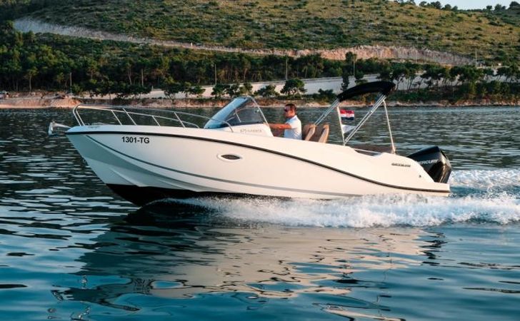 Quicksilver 675 Sundeck | Quicksilver 675 Sundeck