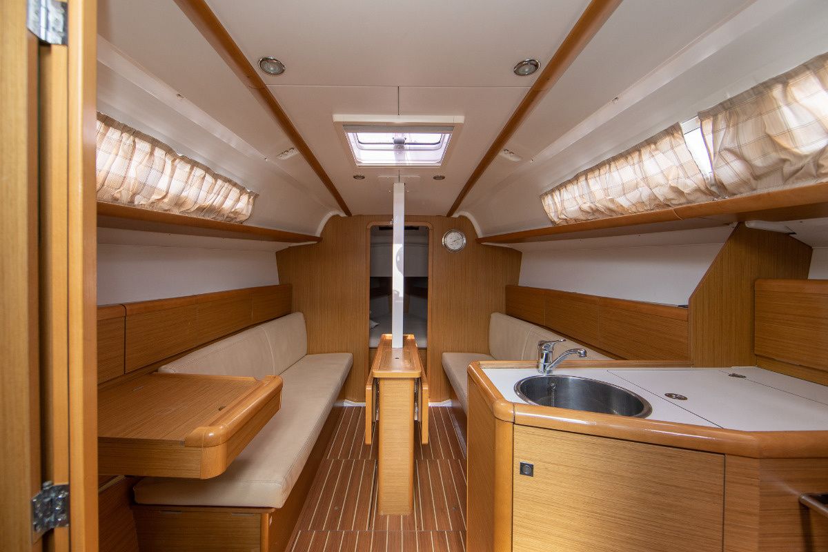 Jeanneau Sun Odyssey 33 | Nelsina