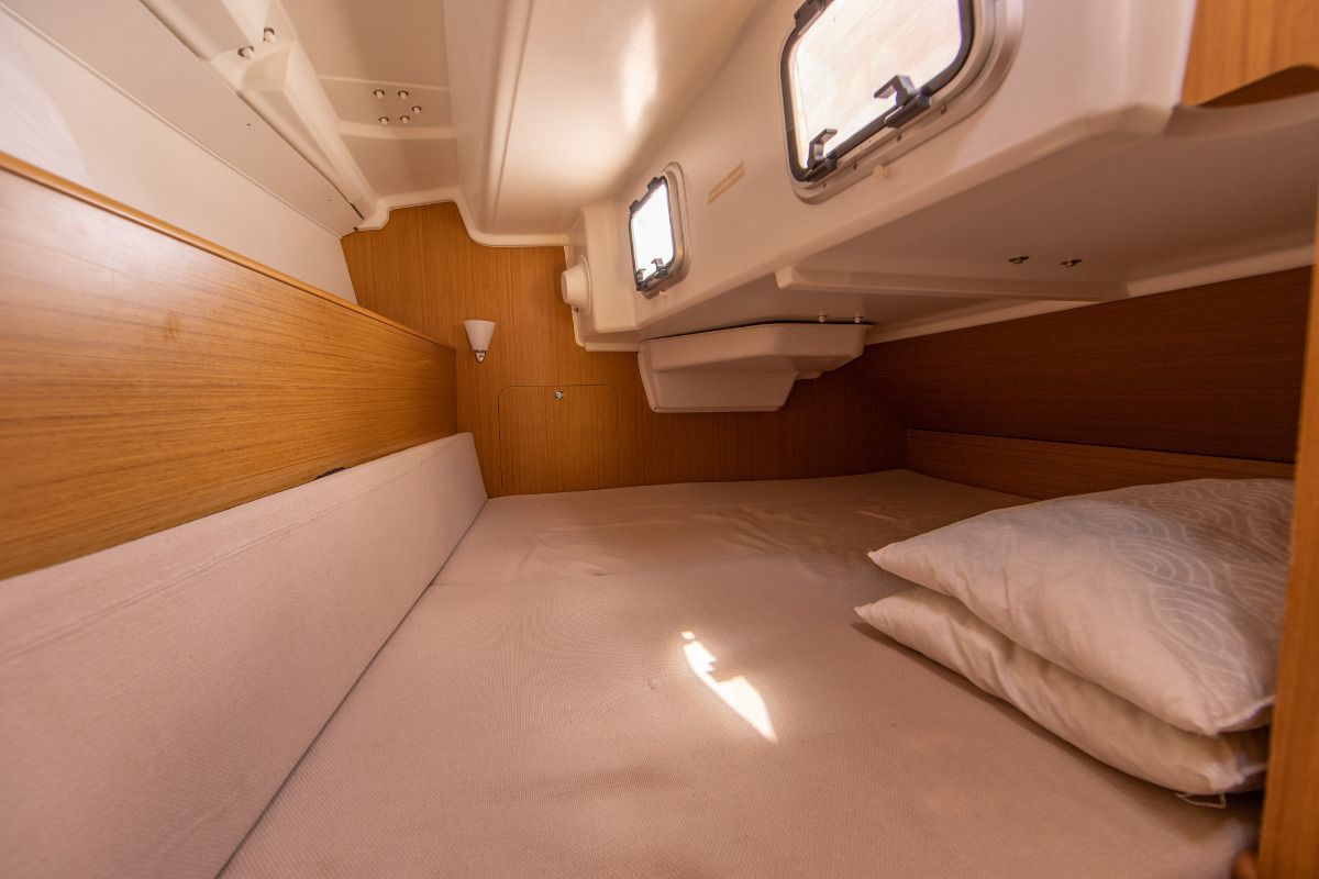 Jeanneau Sun Odyssey 33 | Nelsina