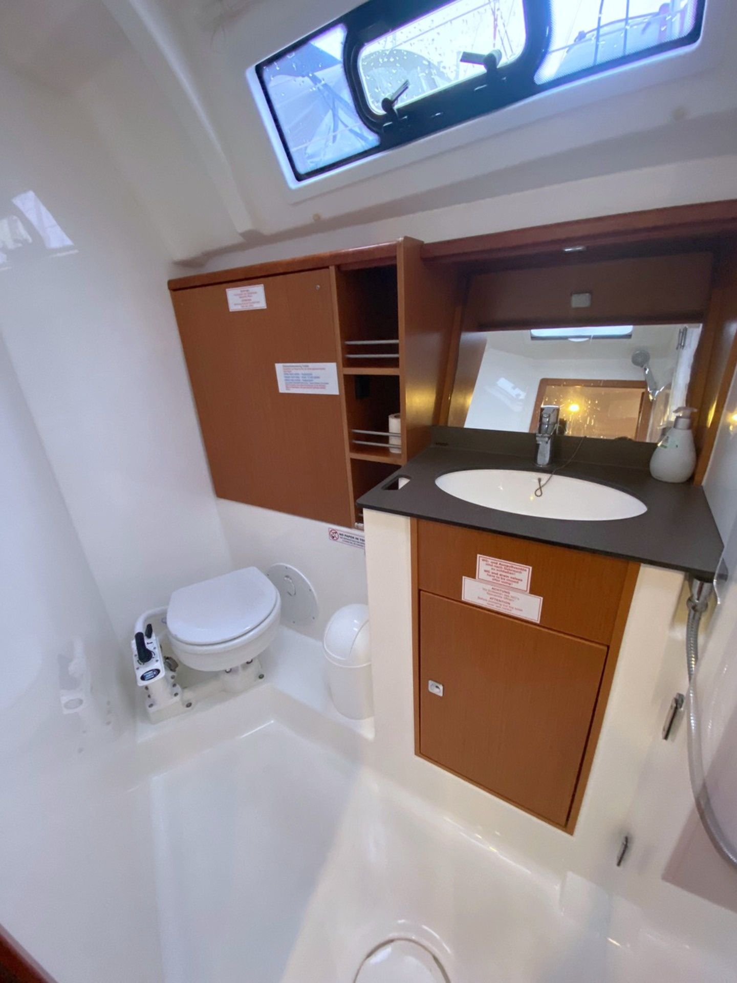 Bavaria Cruiser 41 | Raven