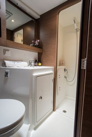 Lagoon 42 | Euphoria