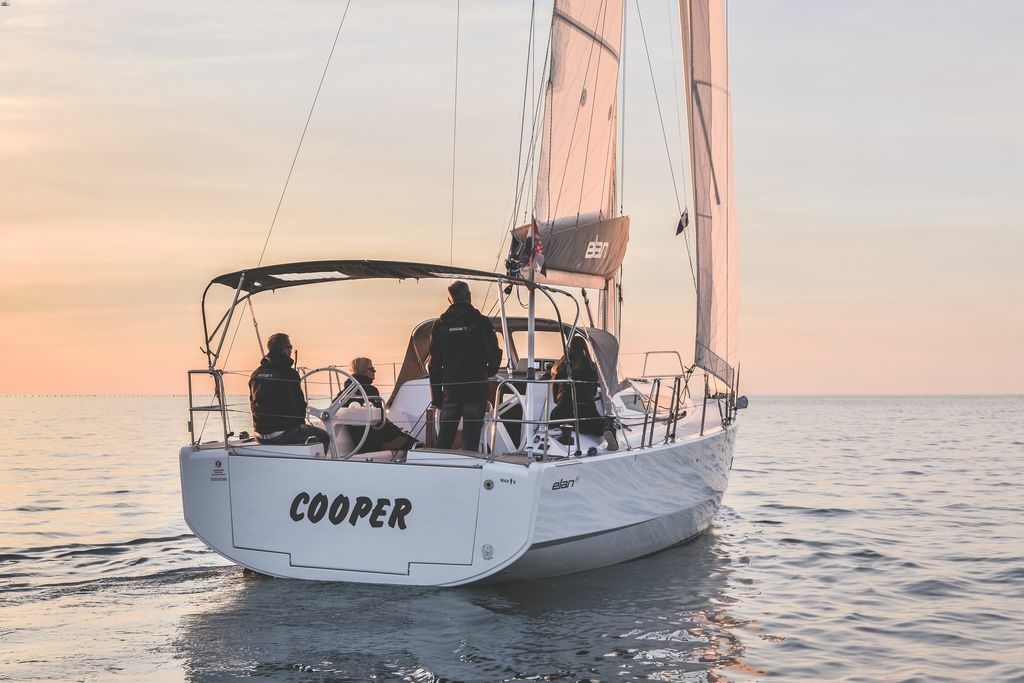 Elan E4 | Cooper