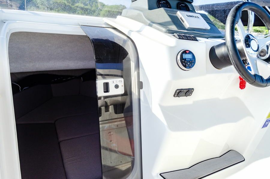 Karnic 602 | Speedboat