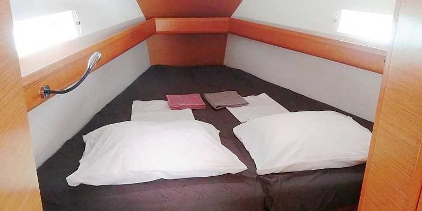 Jeanneau 409 | Aries