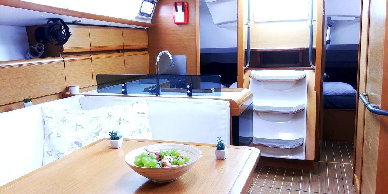 Jeanneau 409 | Aries