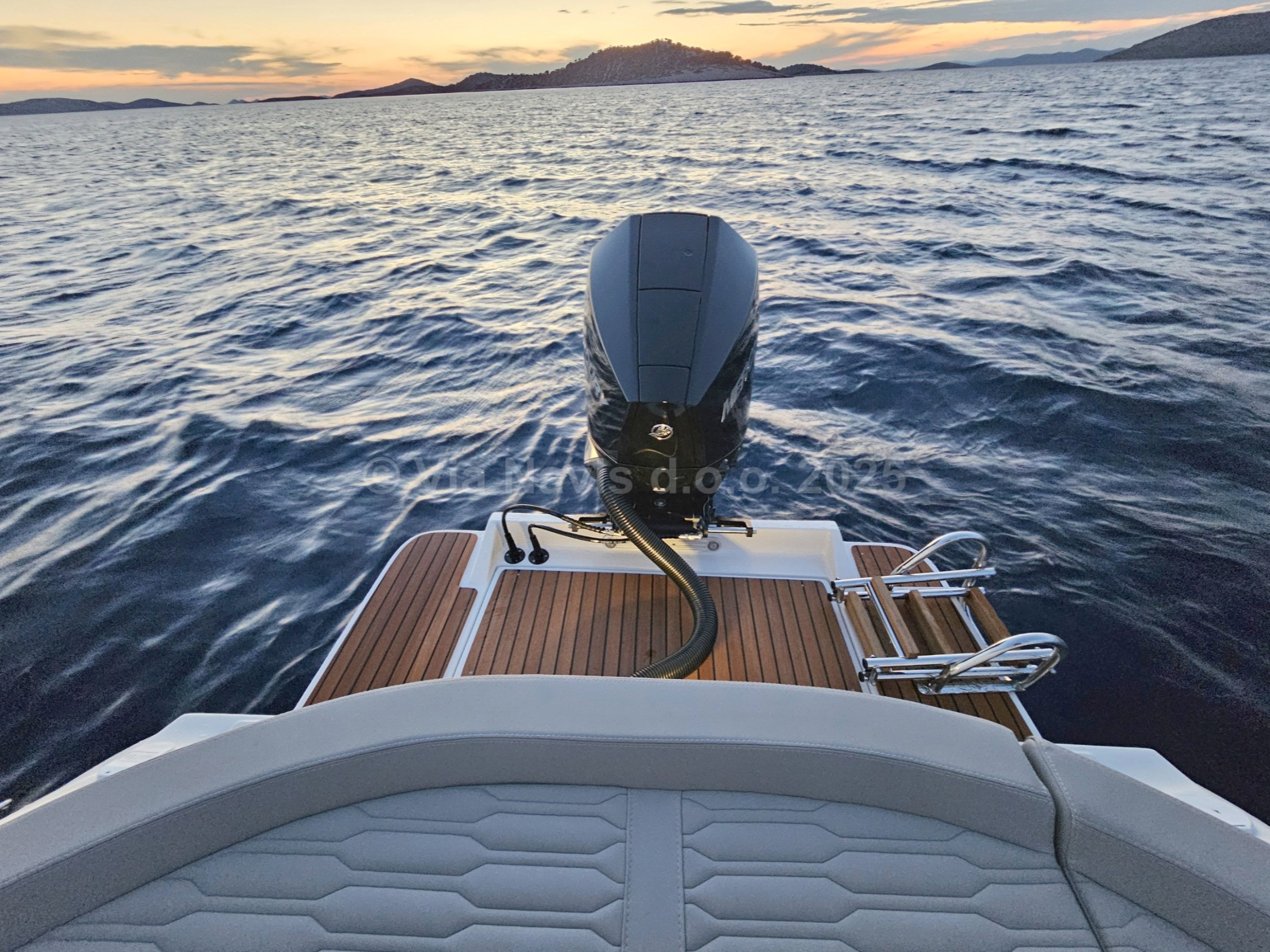 Nadirmarine Eolo | 730 HBS