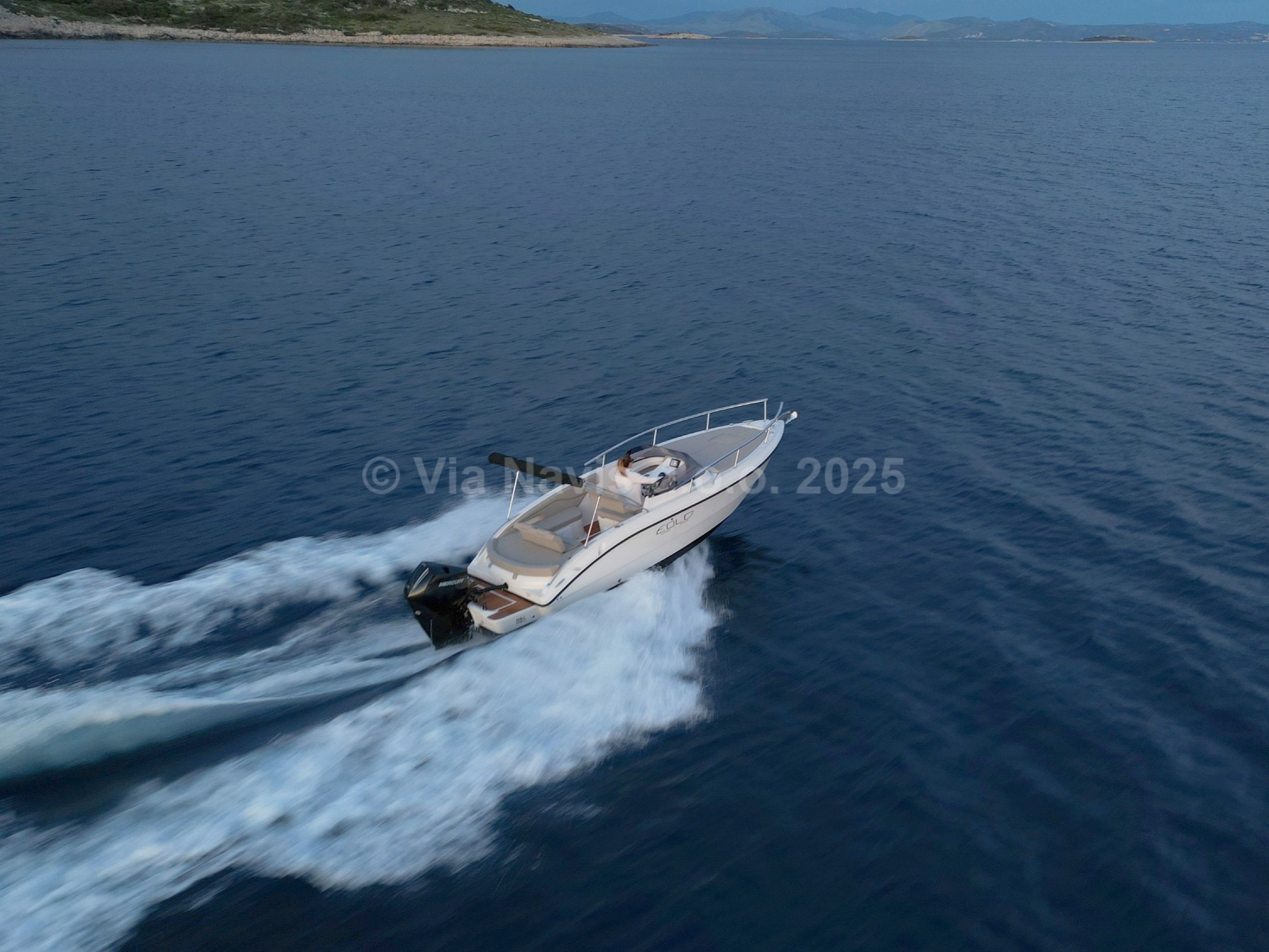 Nadirmarine Eolo | 730 HBS