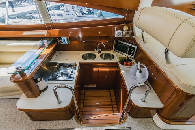 Jeanneau Prestige 46 | Unplugged