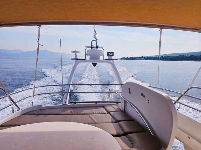 Jeanneau Prestige 46 | Unplugged