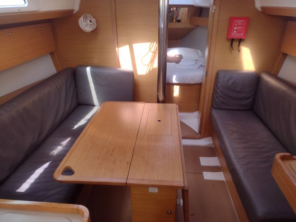Dufour 360 | Faleos